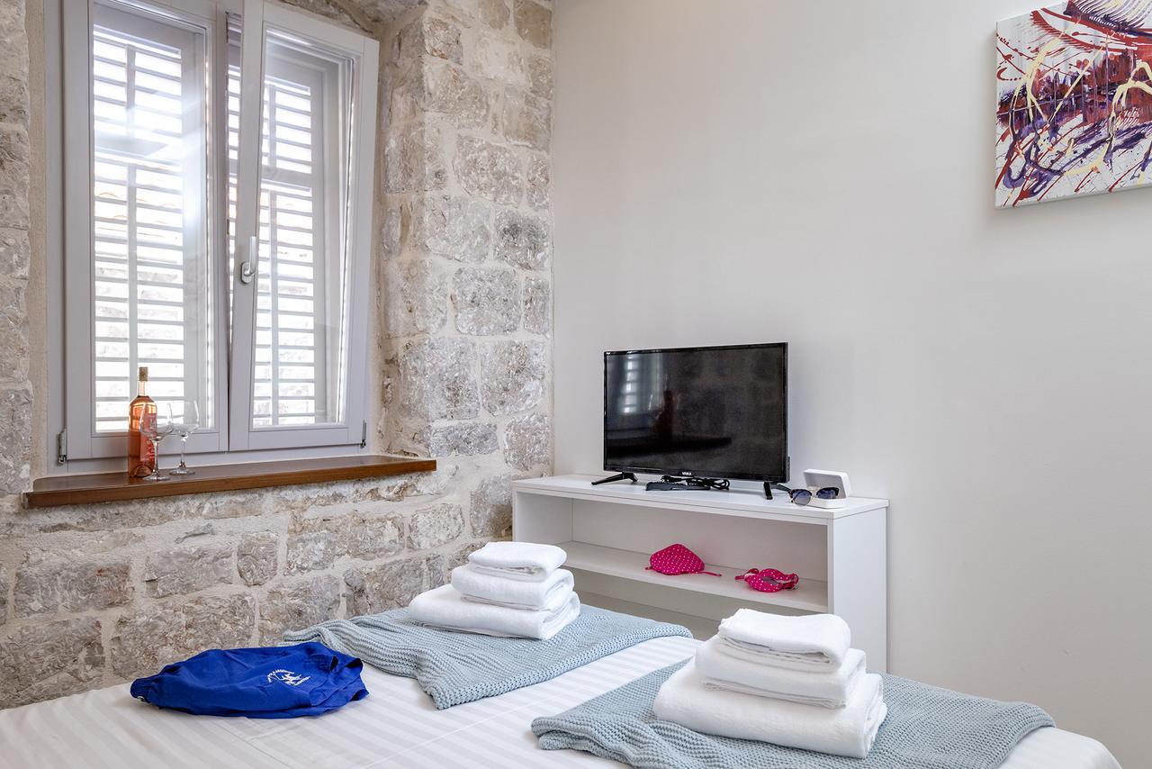 Apartament Successus Old Town House Hvar Town Zewnętrze zdjęcie